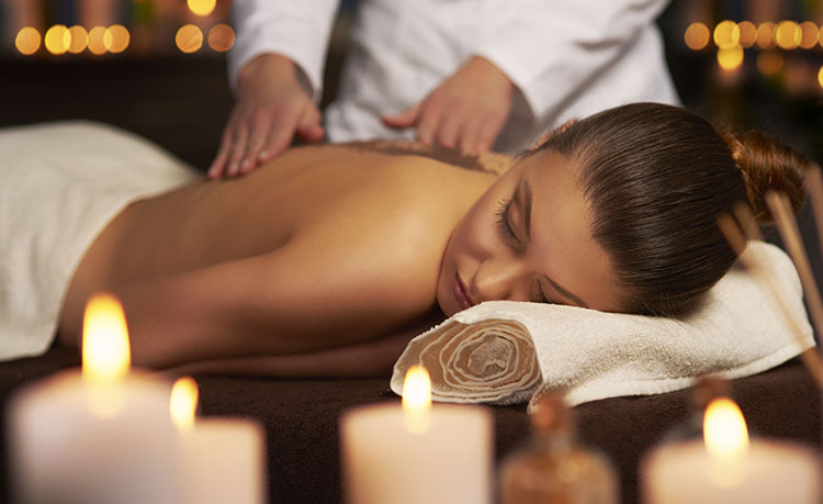 massage du dos dans votre institut de beauté